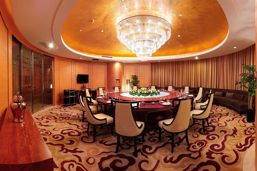 Landison Plaza International Hotel Čen-ťiang Restaurace fotografie