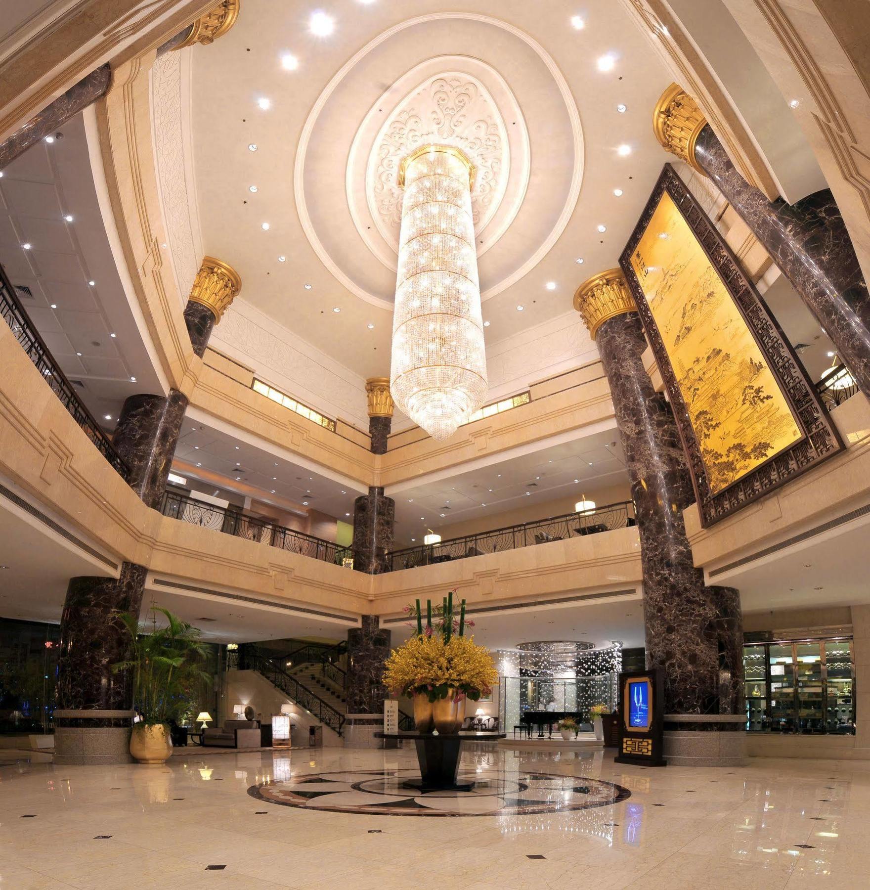 Landison Plaza International Hotel Čen-ťiang Exteriér fotografie